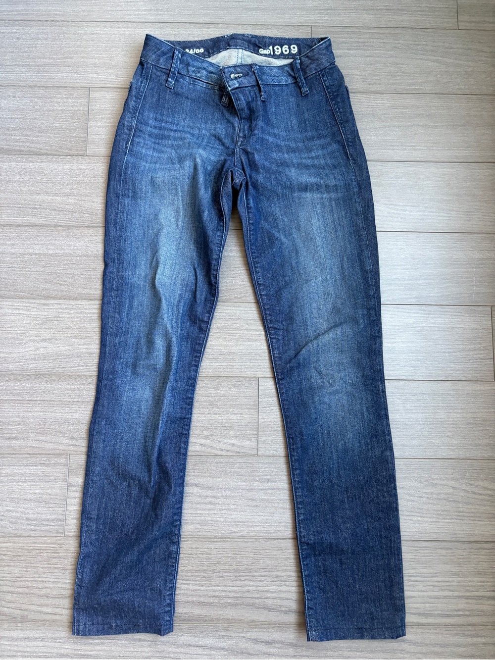 GAP - 1969 Women’s Slim Blue Jeans/Jeggings (size 00/24)